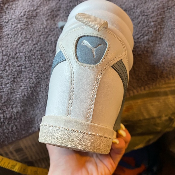 PUMA-white w/grey high top wedge sneakers..size 6.5 - Picture 4 of 7